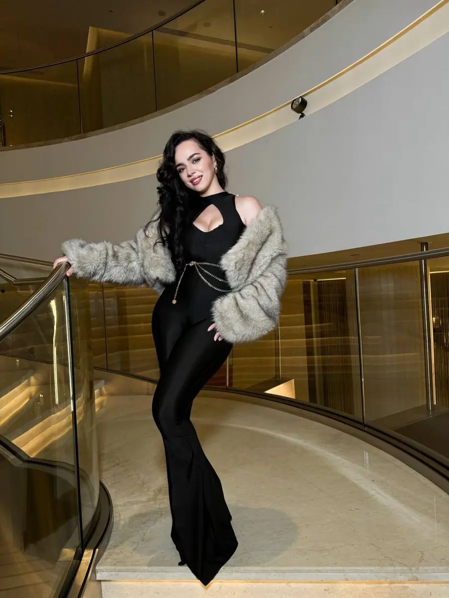 Адама эскорт в городе Дубай