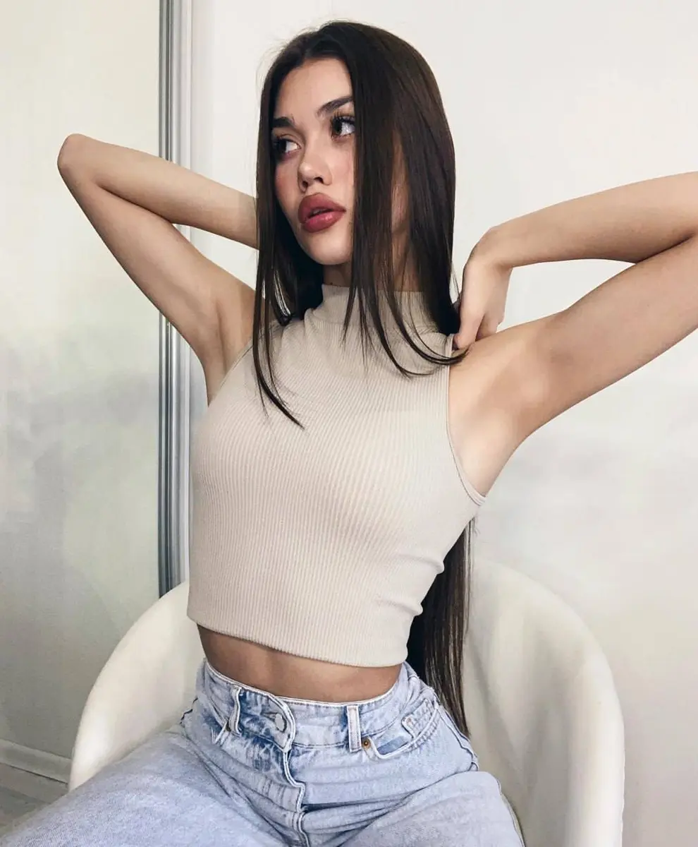 Амели эскорт в городе Дубай