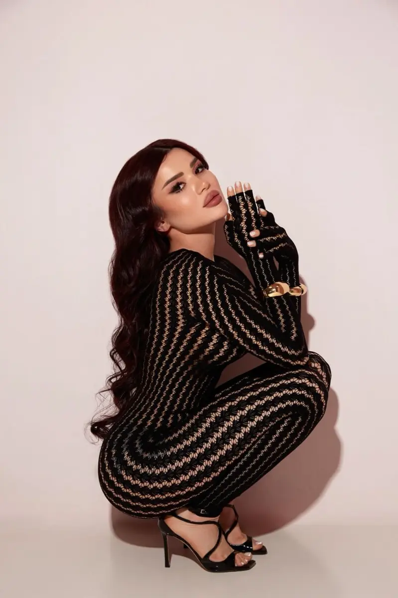 Amelie escort in Dubai