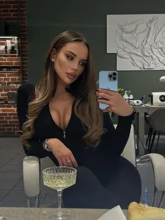 Анель эскорт в городе Дубай