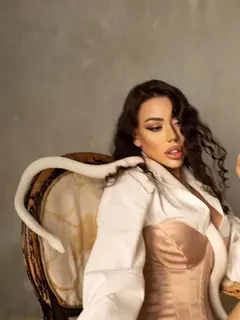 Эшли эскорт в городе Дубай