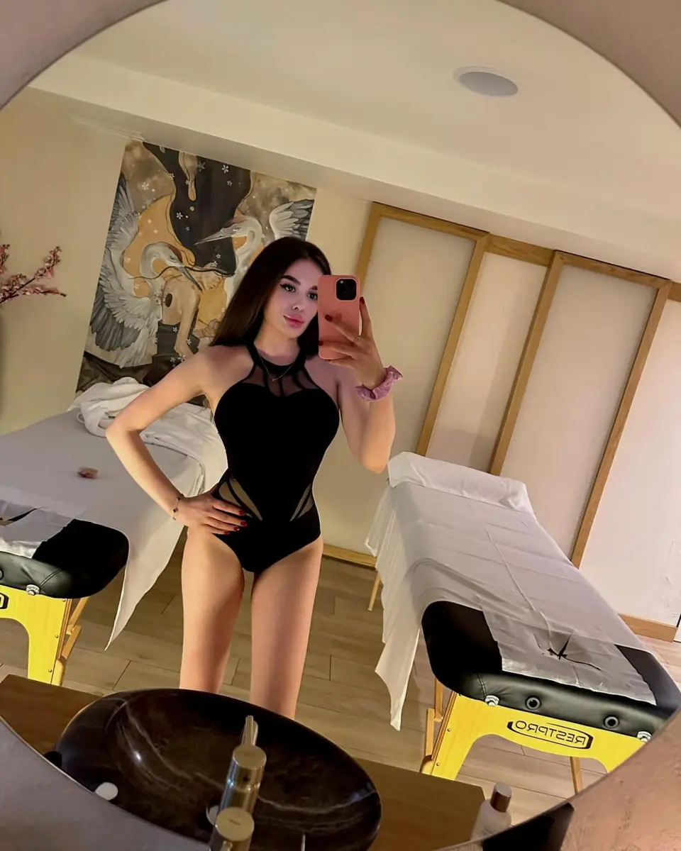 Aurelia escort in Dubai