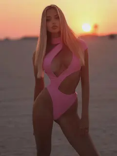 Дора эскорт в городе Дубай