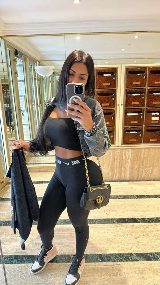 Эмануэлла эскорт в городе Дубай