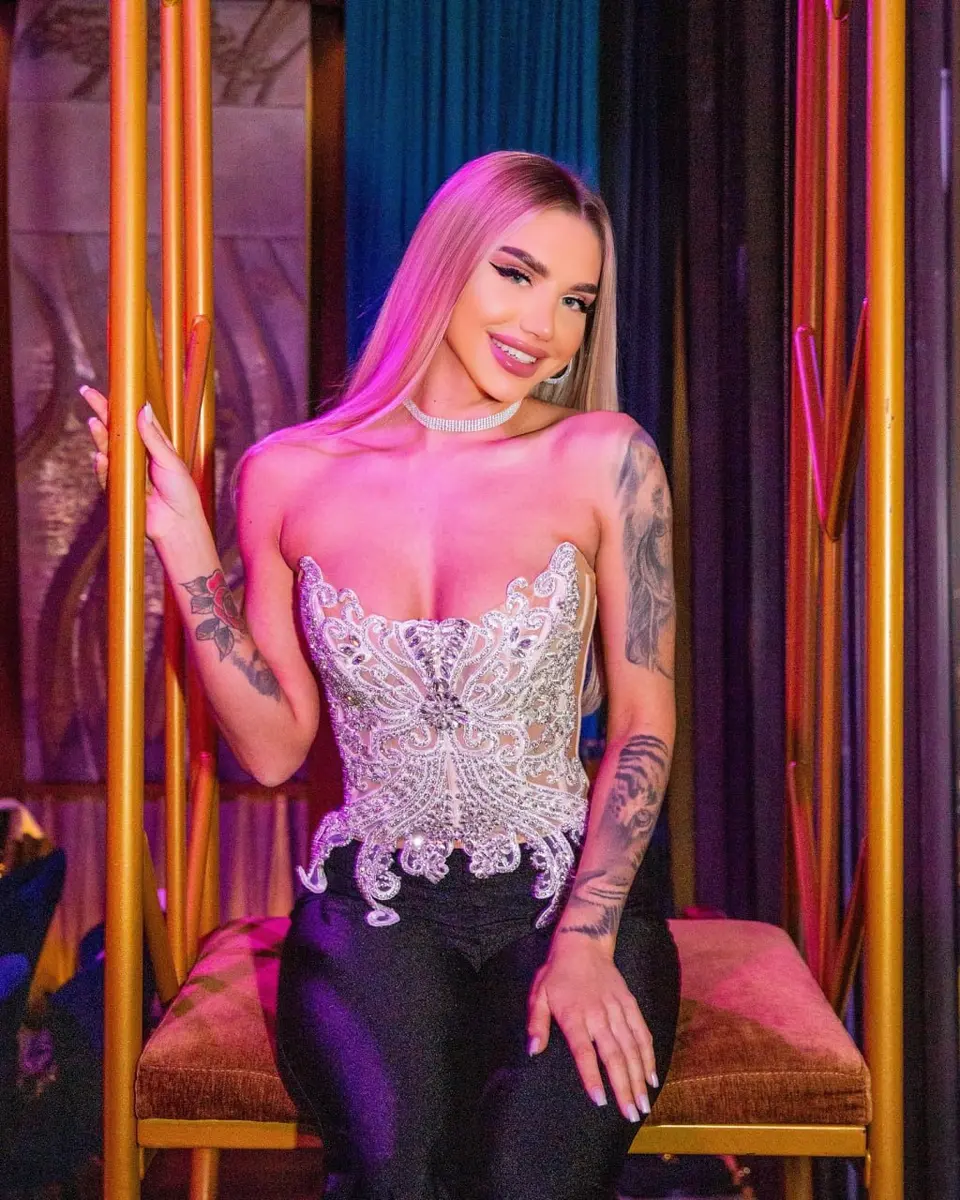 Эвелина эскорт в городе Дубай