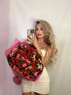 Искорка эскорт в городе Дубай