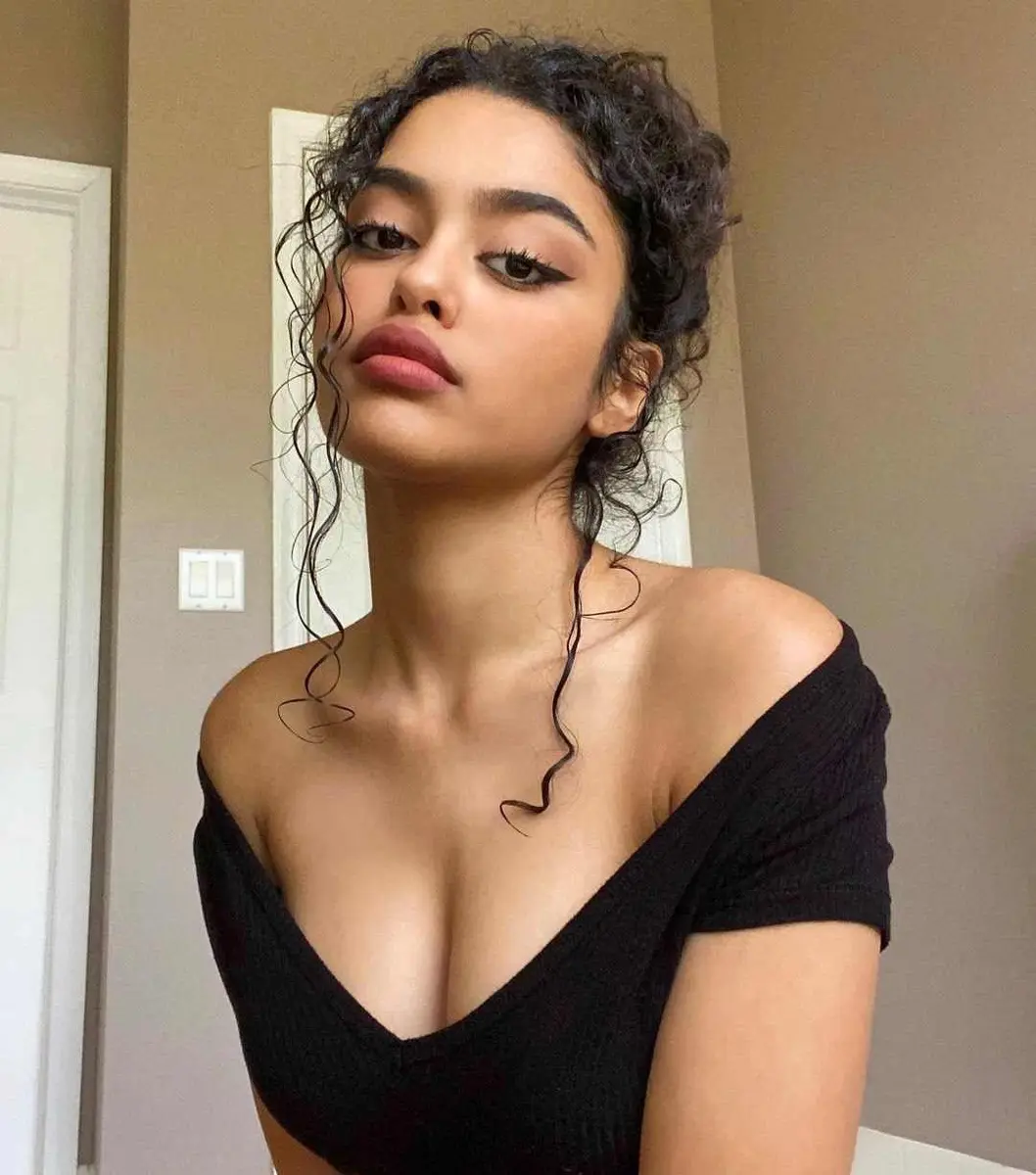 Кирал эскорт в городе Дубай