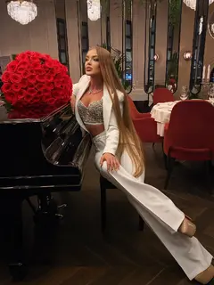 Кортни эскорт в городе Дубай