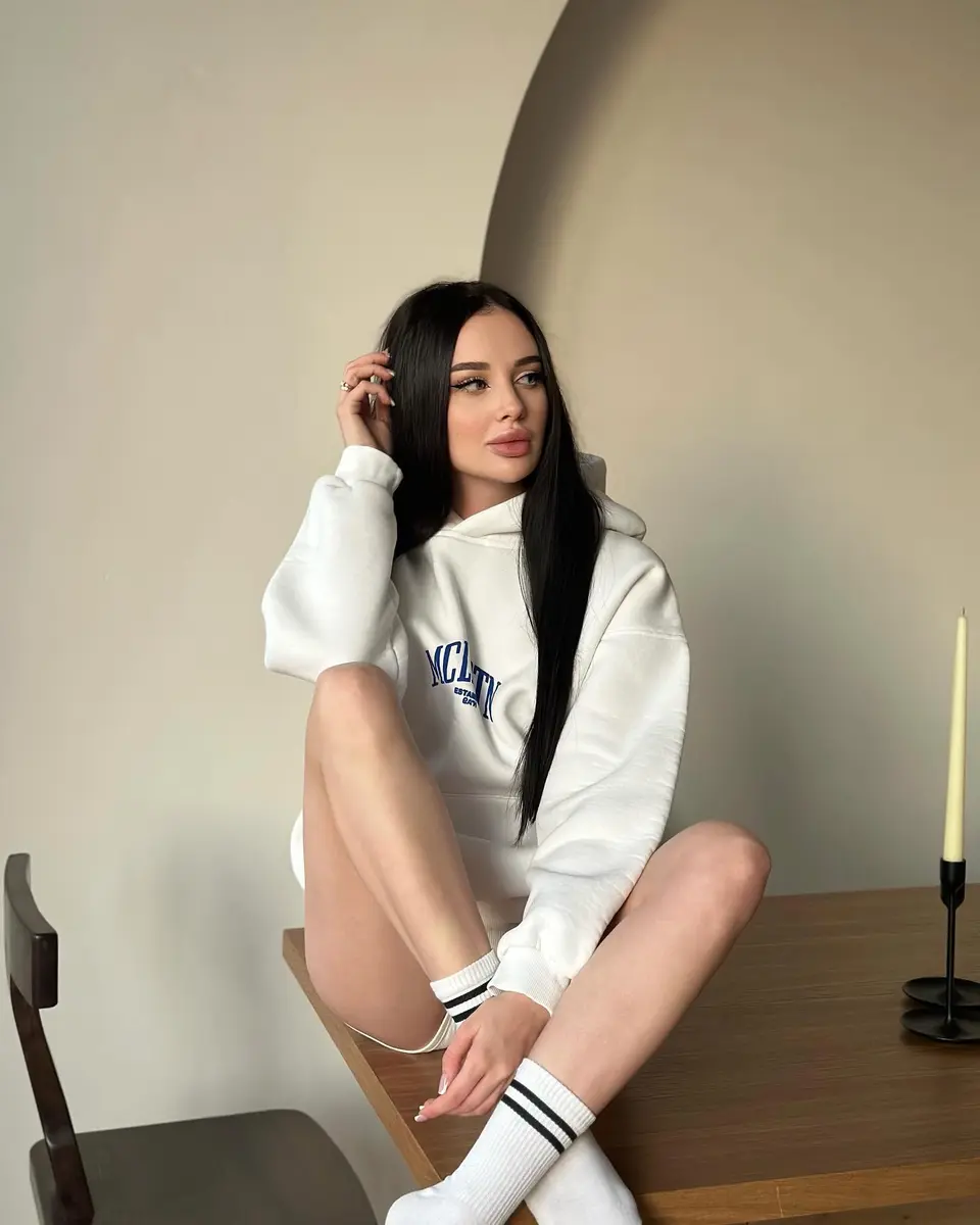 Ланкира эскорт в городе Дубай