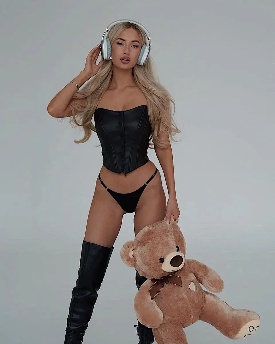 Мартил эскорт в городе Дубай