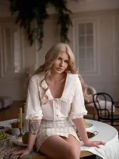 Микара эскорт в городе Дубай