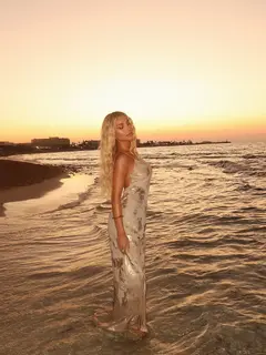 Неклита эскорт в городе Дубай