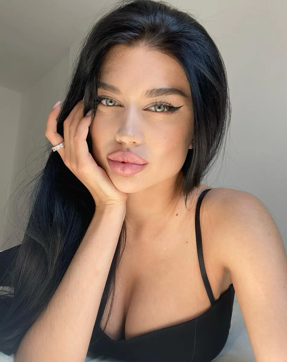 Нора эскорт в городе Дубай