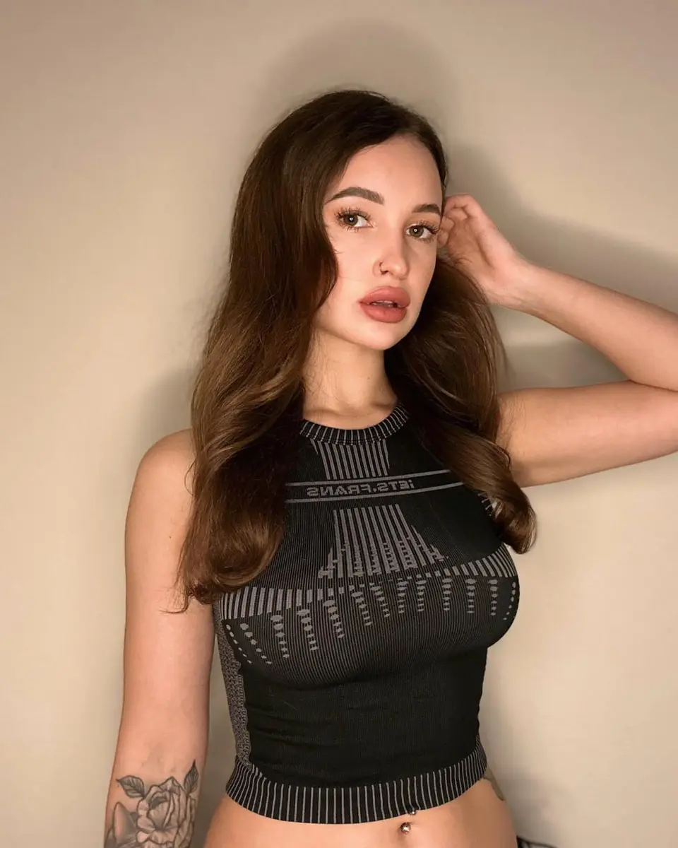 Олина эскорт в городе Дубай