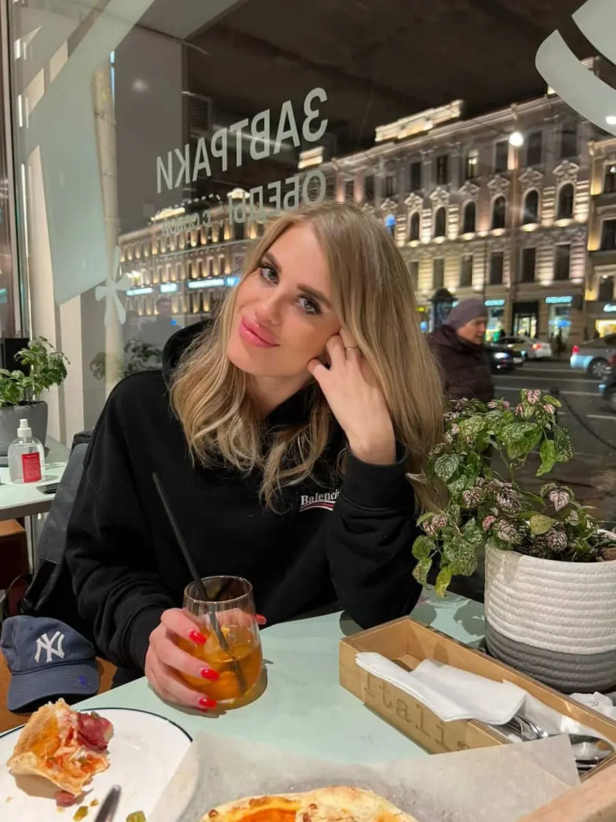 Sofil эскорт в городе Дубай