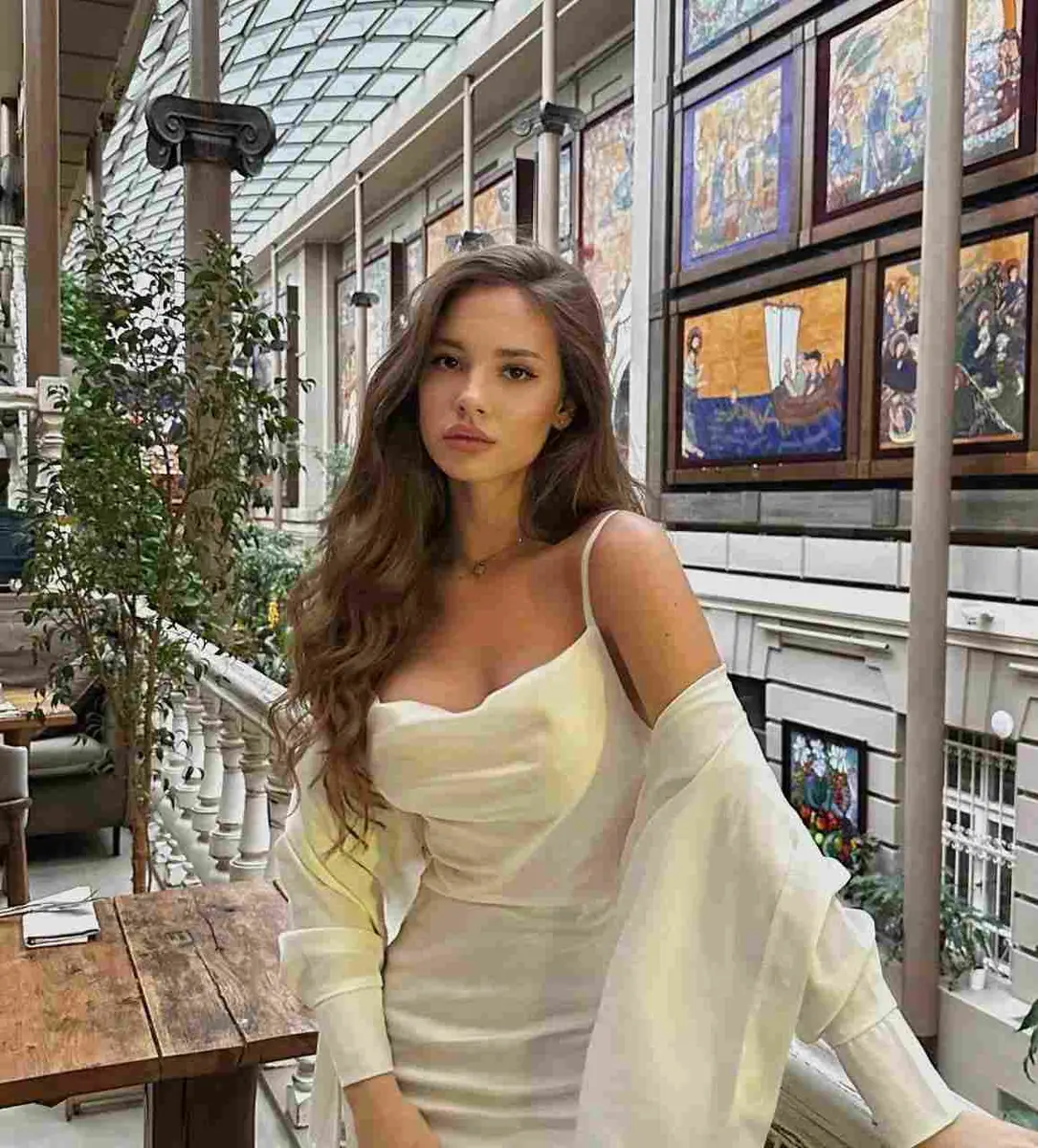 Тамал эскорт в городе Дубай