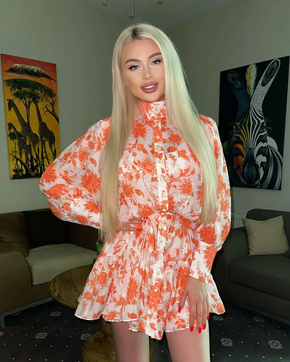 Умили эскорт в городе Дубай