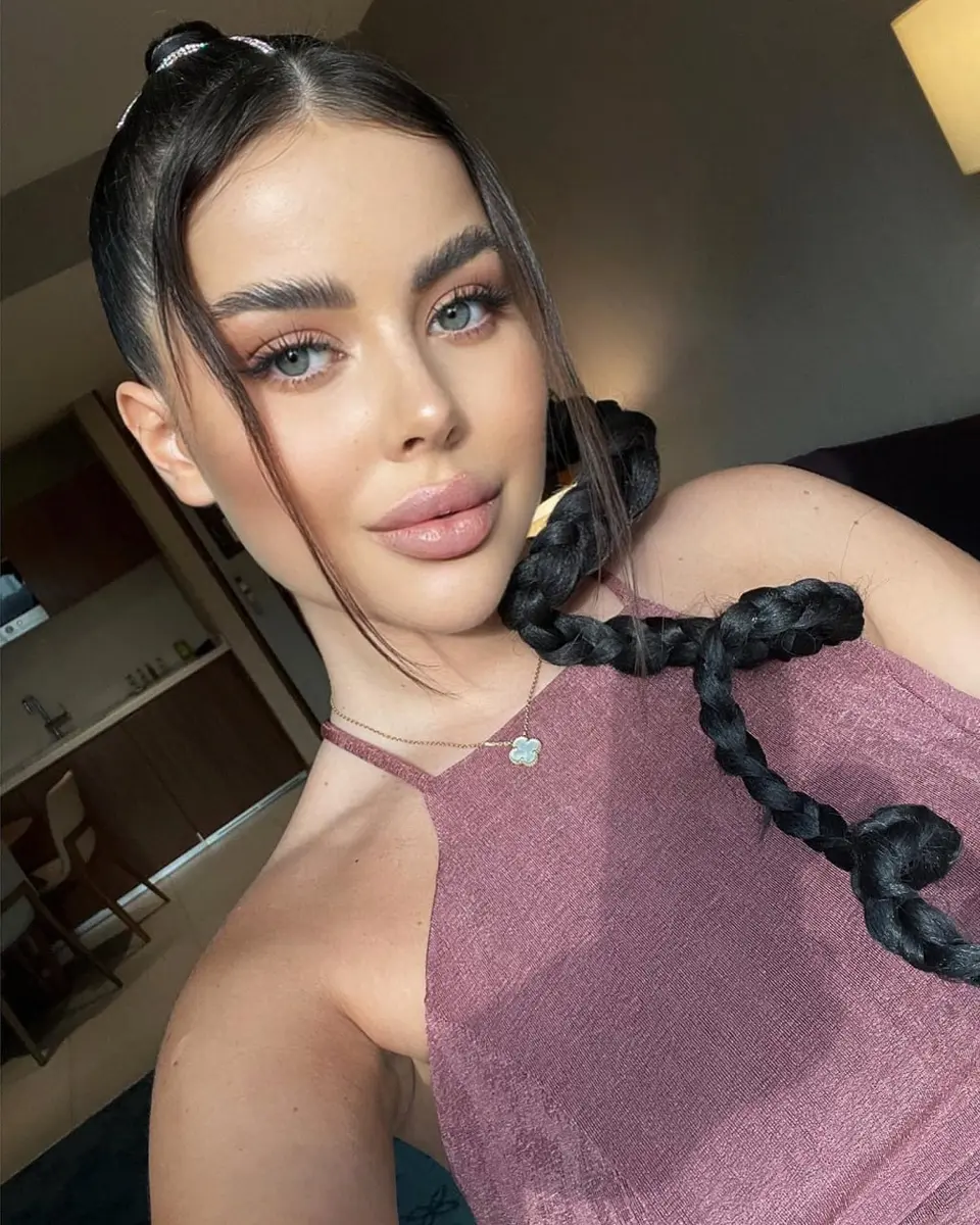 Вирми эскорт в городе Дубай